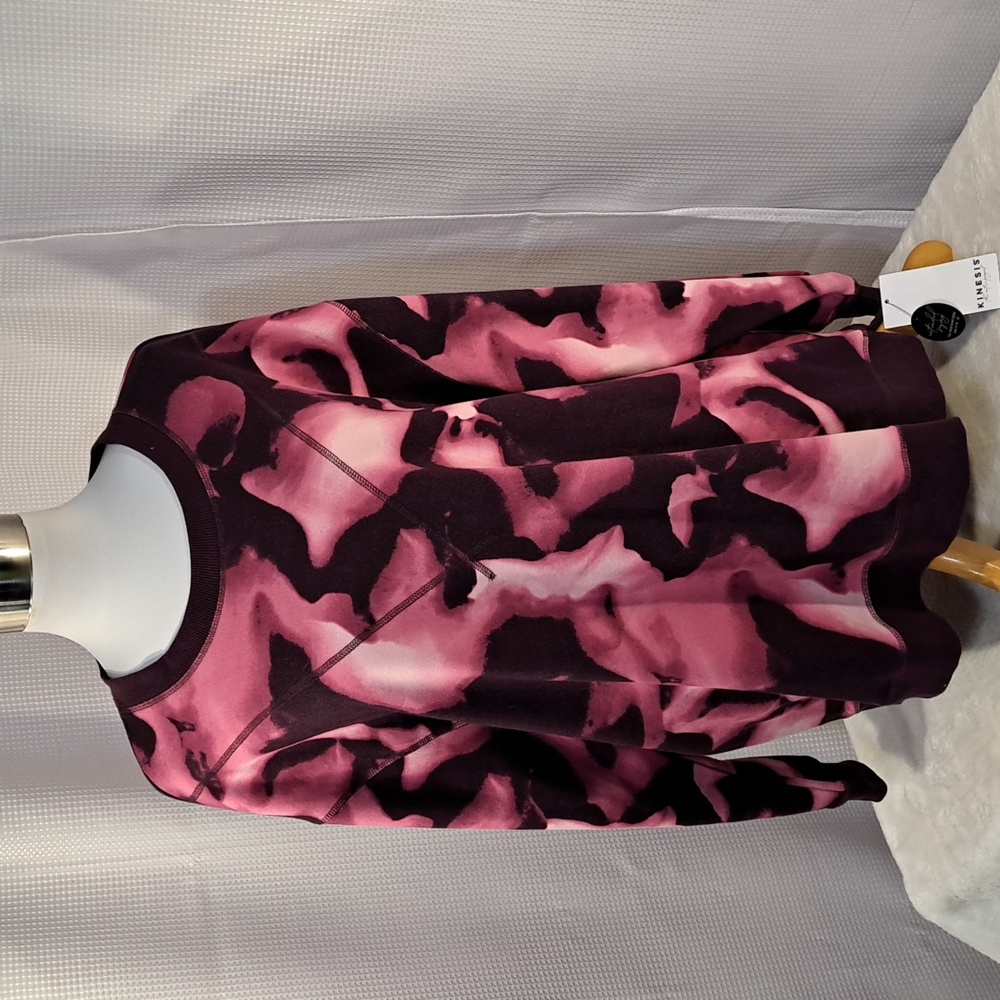 Kinesis NWT Woman's Sweatshirt
